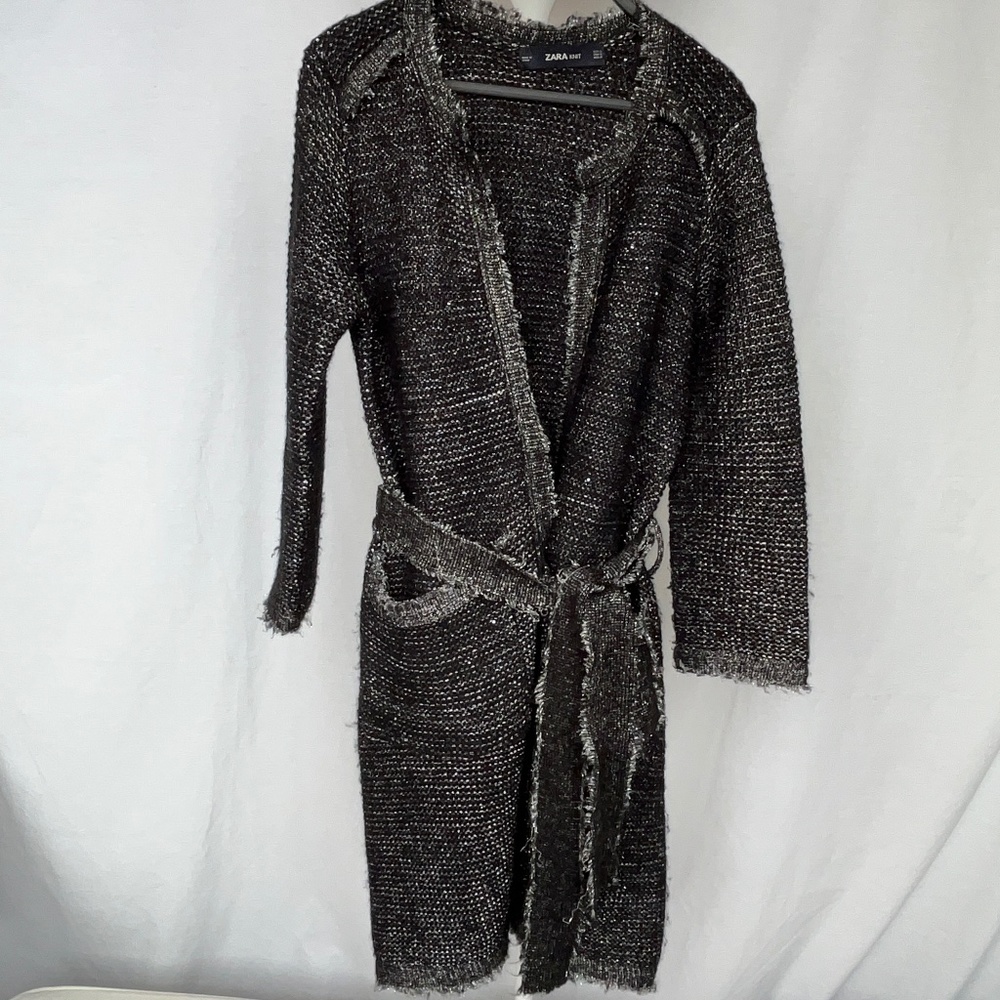 Zara (M) long, frayed-edge cardigan, with wrap tie, pockets & metallic threads